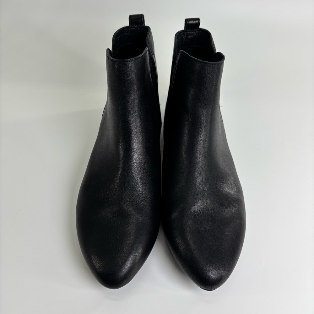 Born black leather ankle boots 6 flat comfort pull on - Picture 10 of 12